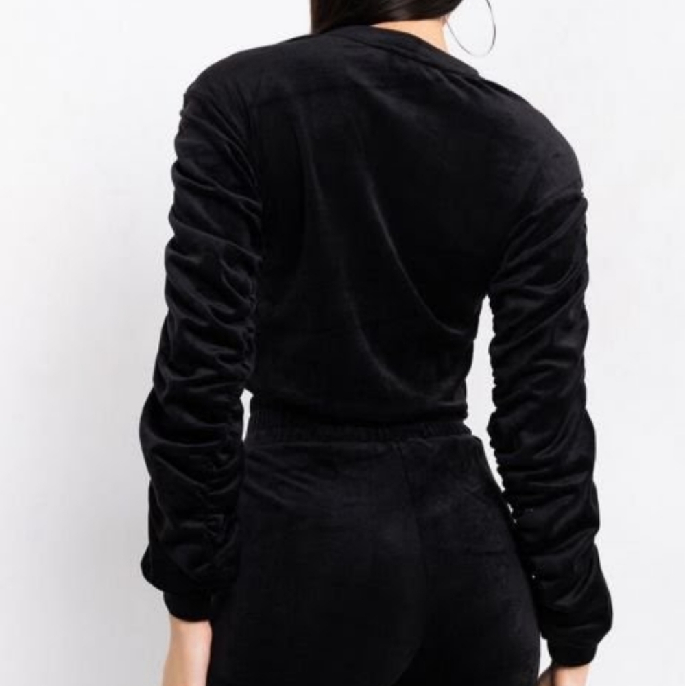 NIPPLE RING ROUCHED VELVET SWEATSHIRT BY AKIRA - Picture 5 of 12